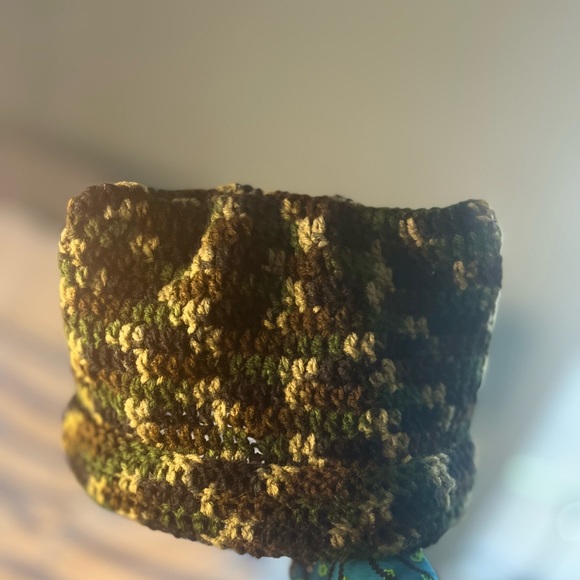 Wool hat - Picture 2 of 4